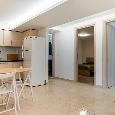 Apartment At Ano Glifada. เอเธนส์ ภายนอก รูปภาพ